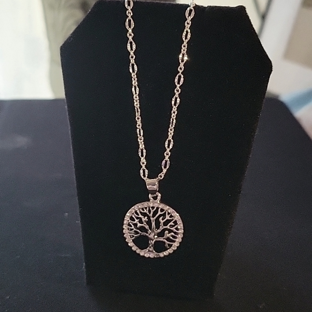 Fashion new silver tree of like necklace